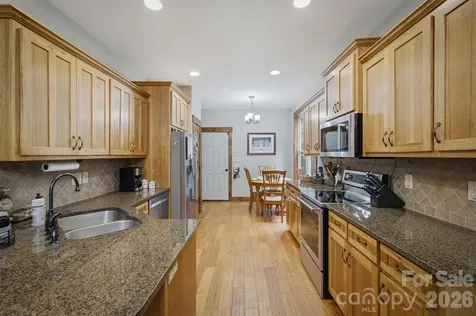 2185 Cottage Park Road Morganton NC 28655