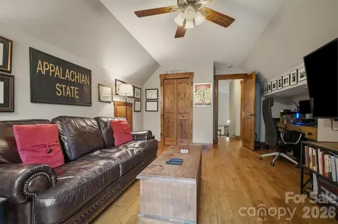 2185 Cottage Park Road Morganton NC 28655