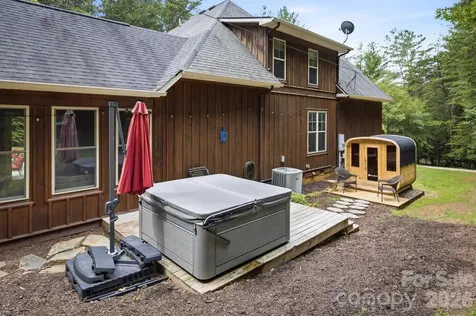2185 Cottage Park Road Morganton NC 28655