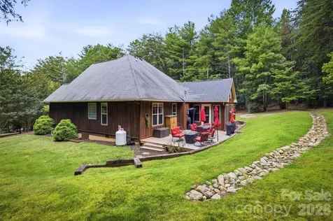 2185 Cottage Park Road Morganton NC 28655