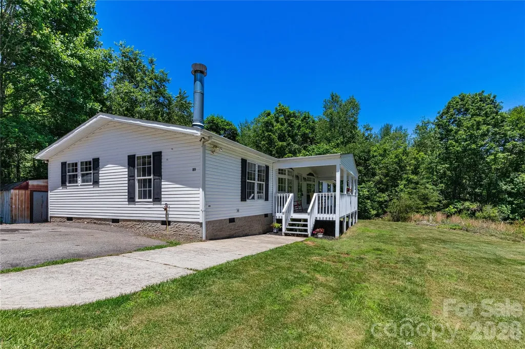 25 Sienna Drive Asheville NC 28806