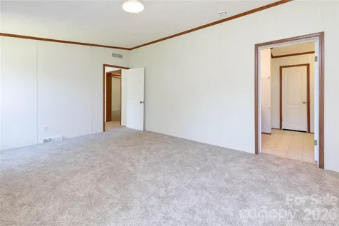 25 Sienna Drive Asheville NC 28806