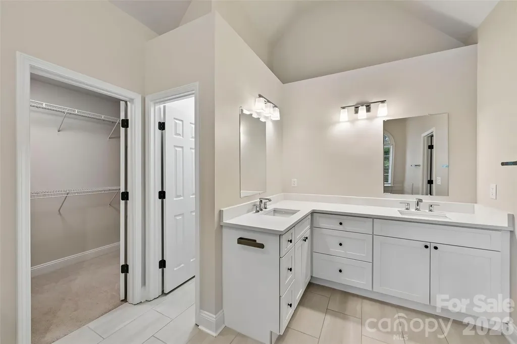 2825 Chip Shot Drive Matthews NC 28104