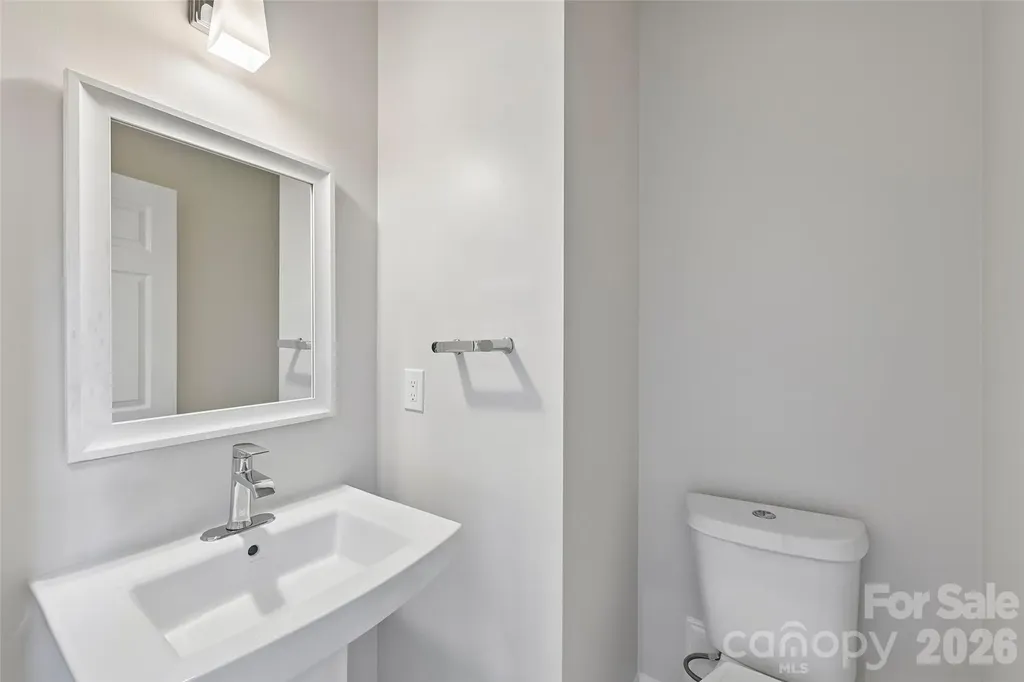 2825 Chip Shot Drive Matthews NC 28104