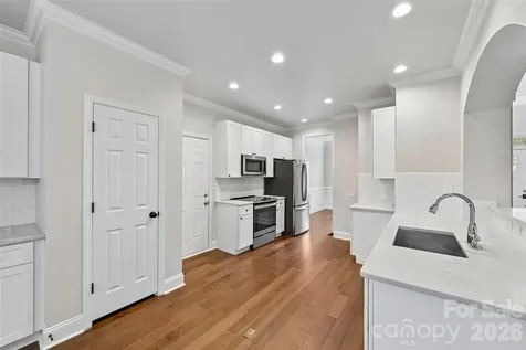2825 Chip Shot Drive Matthews NC 28104
