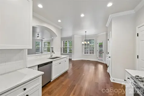 2825 Chip Shot Drive Matthews NC 28104