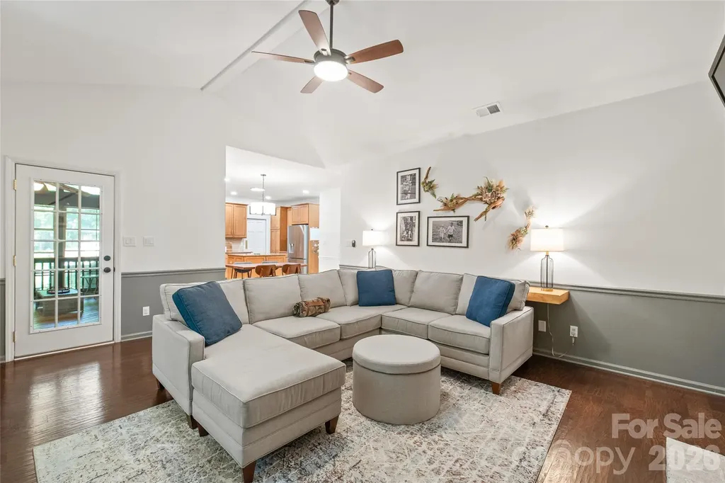 2908 Seton Drive Matthews NC 28105