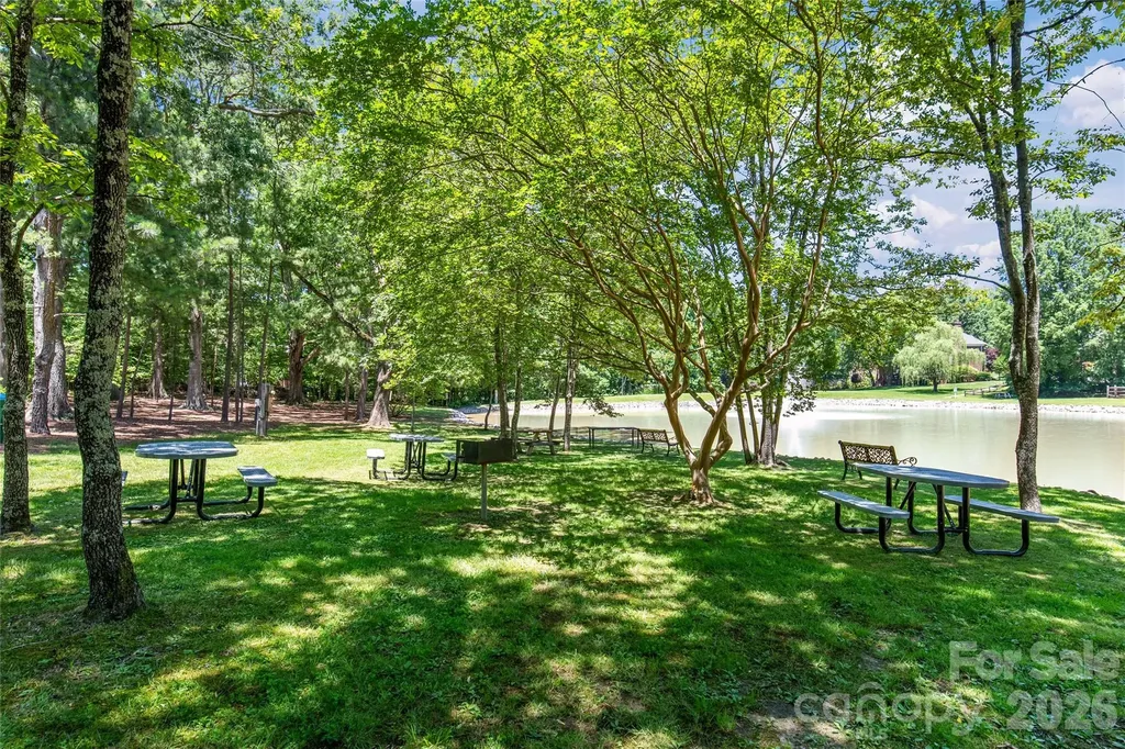 2908 Seton Drive Matthews NC 28105