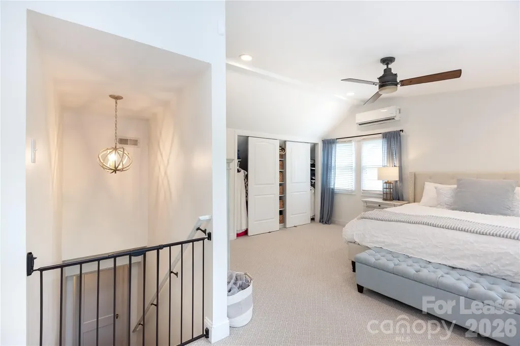 2319 Bay Street Charlotte NC 28205