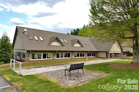 000 Hollybrook Drive Flat Rock NC 28731