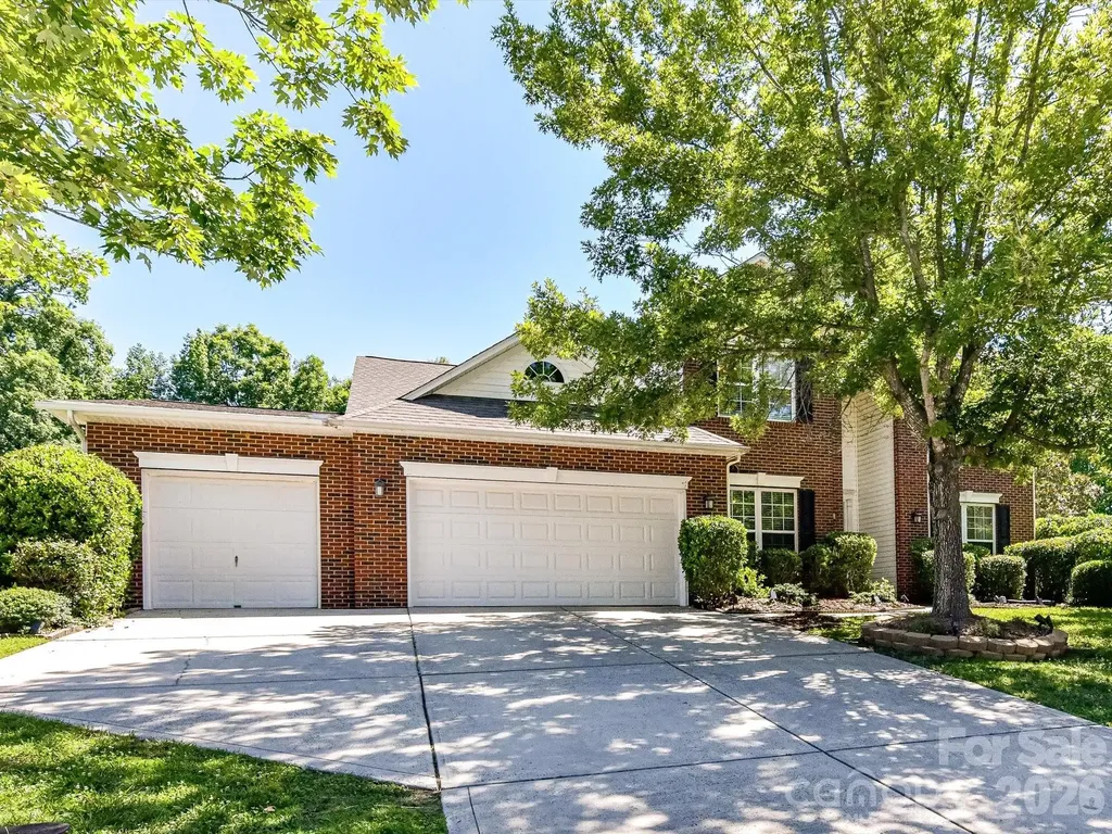 1788 Oakmont Drive Denver NC 28037
