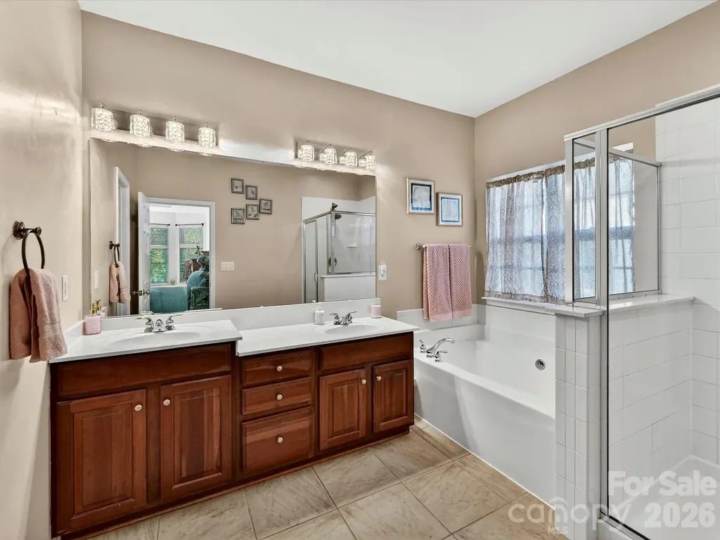 1788 Oakmont Drive Denver NC 28037
