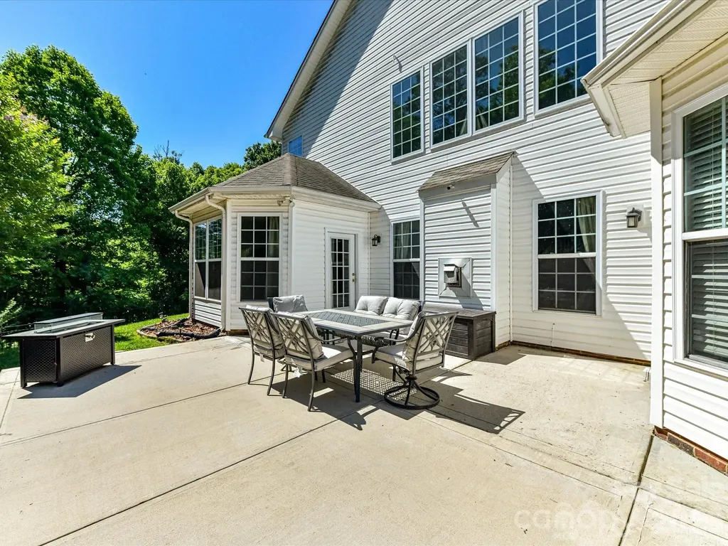 1788 Oakmont Drive Denver NC 28037