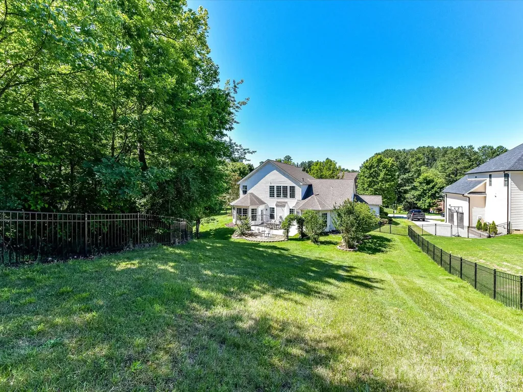 1788 Oakmont Drive Denver NC 28037