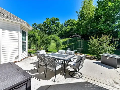 1788 Oakmont Drive Denver NC 28037