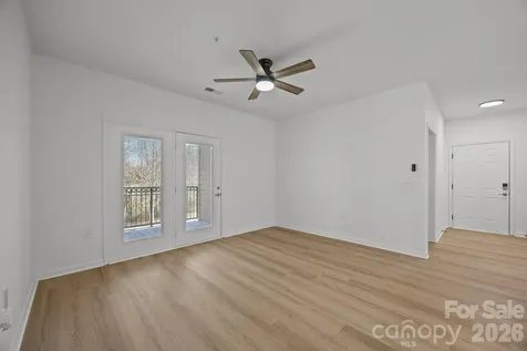 176 Brickton Village Circle Fletcher NC 28732