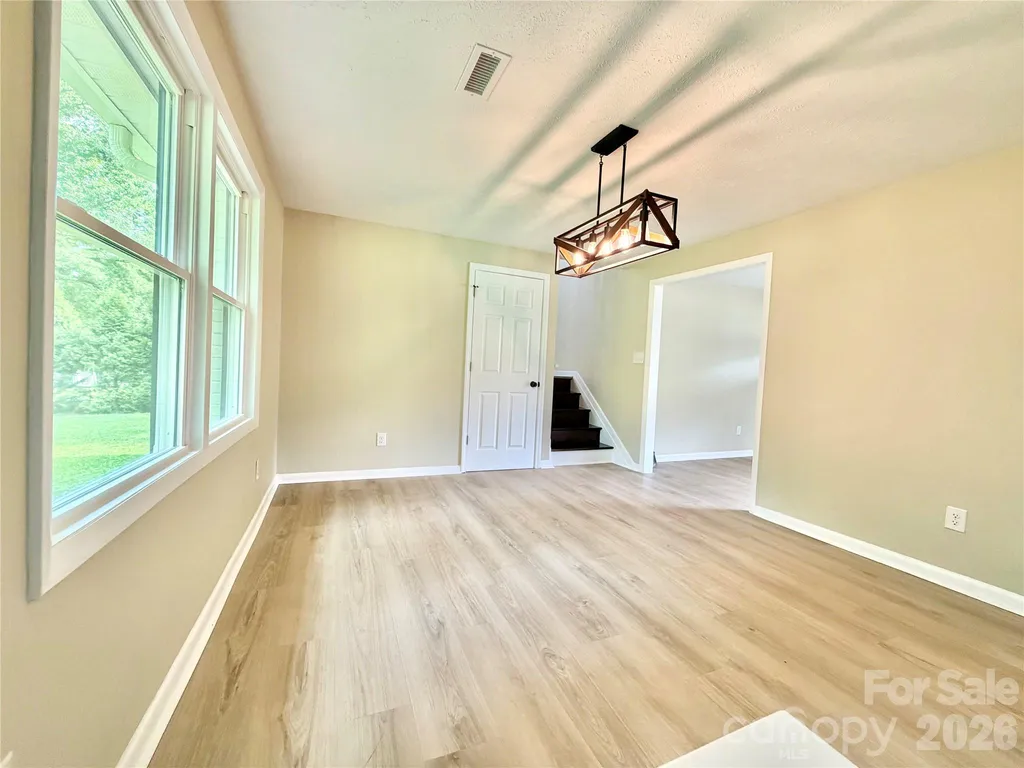 303 Deal Avenue NE Conover NC 28613