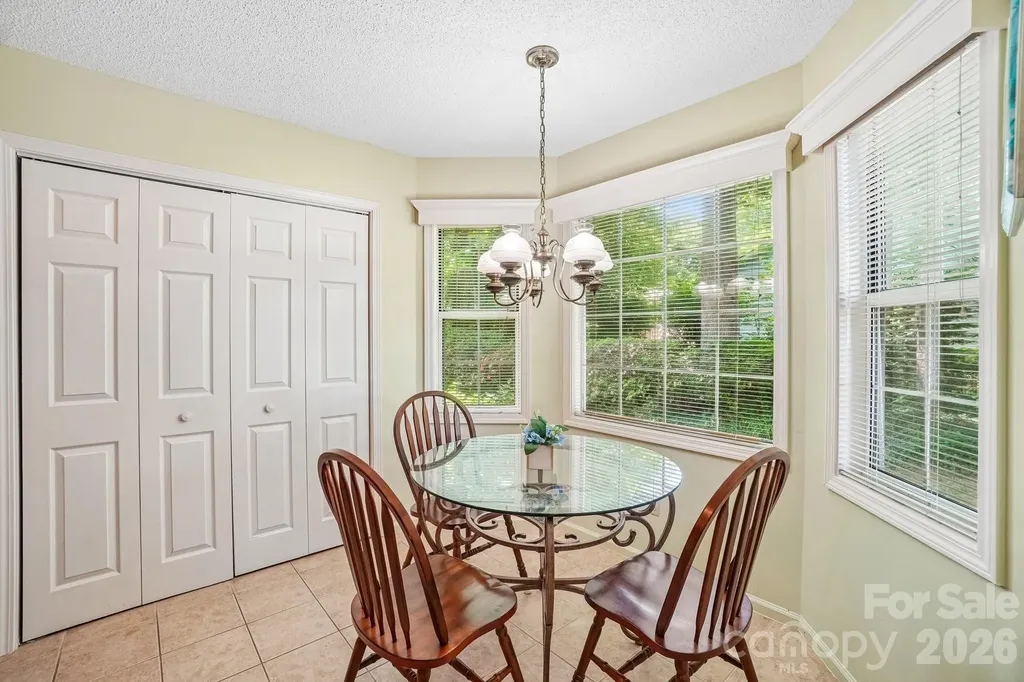 7 St. Andrews Drive Etowah NC 28729