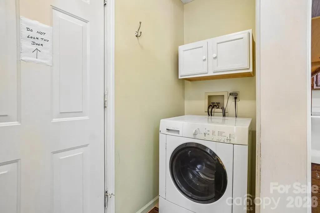 7 St. Andrews Drive Etowah NC 28729