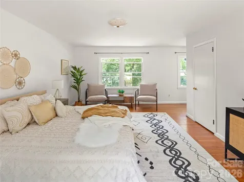 18 Pinewood Place Asheville NC 28806