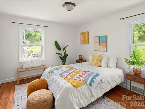 18 Pinewood Place Asheville NC 28806