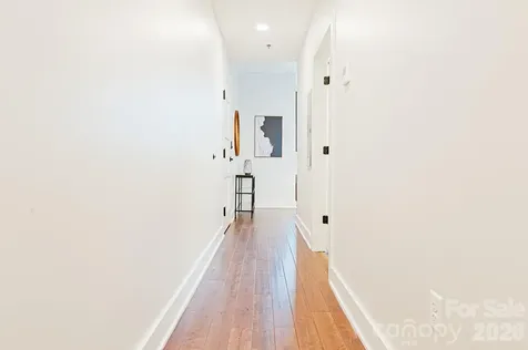 122 College Street Asheville NC 28801