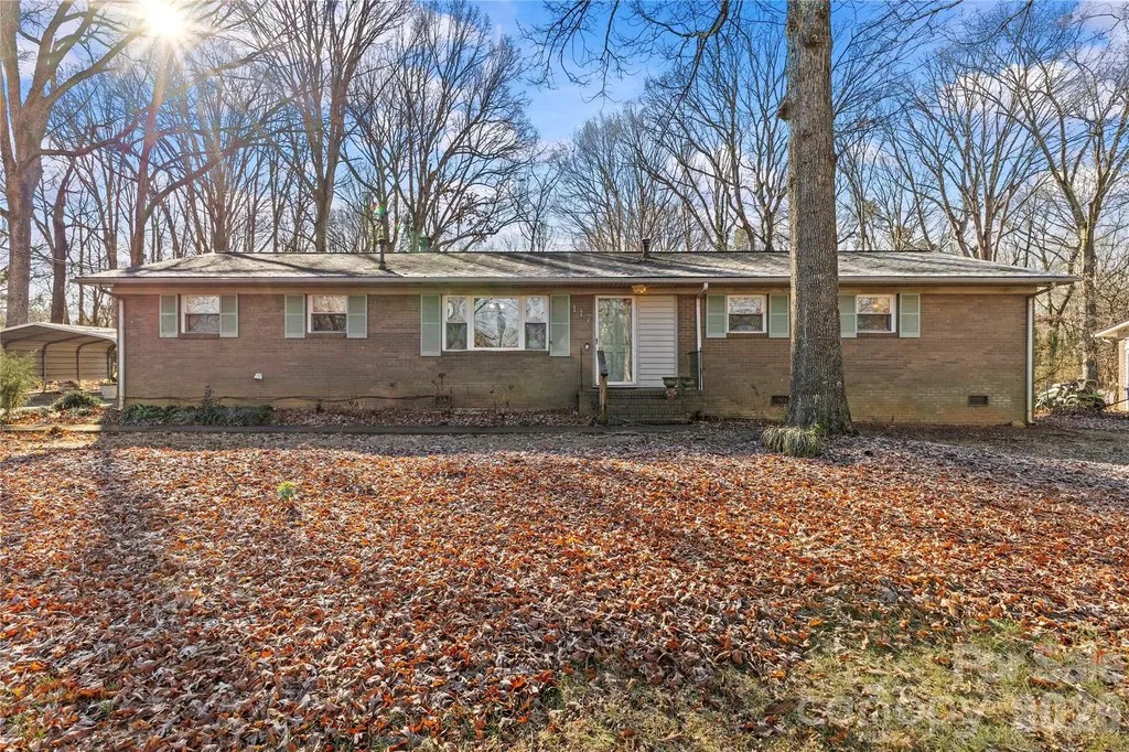 117 Robinson Avenue Matthews NC 28104