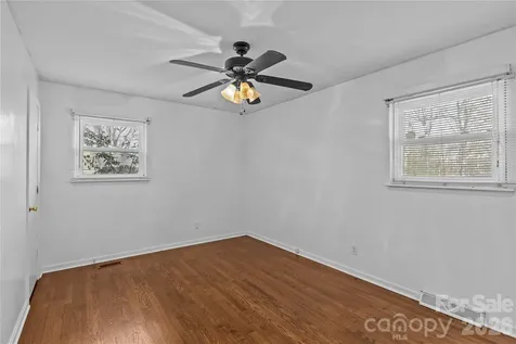 117 Robinson Avenue Matthews NC 28104