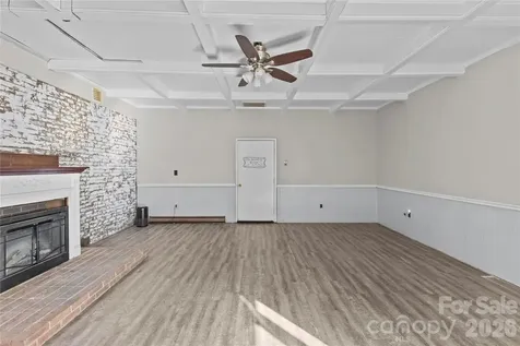 117 Robinson Avenue Matthews NC 28104