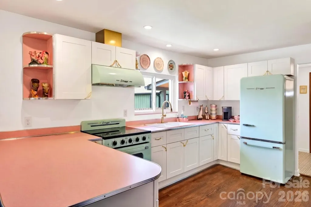 219 Flat Creek Road Black Mountain NC 28711
