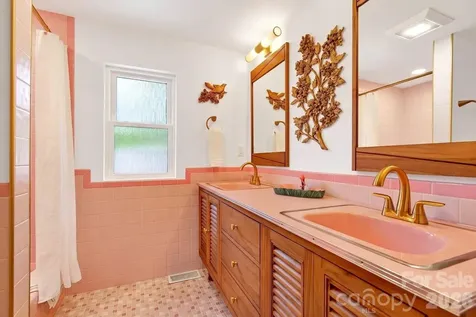 219 Flat Creek Road Black Mountain NC 28711