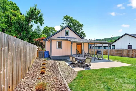 219 Flat Creek Road Black Mountain NC 28711