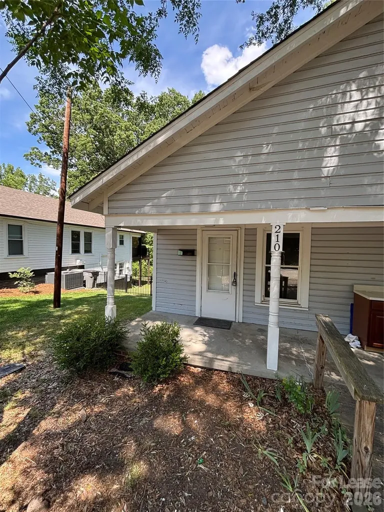 210 Basin Avenue Kannapolis NC 28083