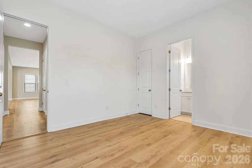 8091 Woodline Lane Denver NC 28037