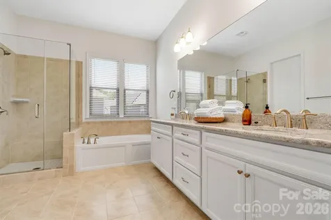 8091 Woodline Lane Denver NC 28037