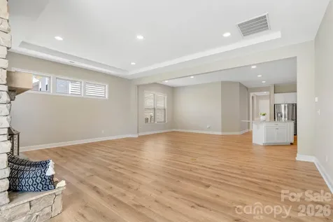 8091 Woodline Lane Denver NC 28037