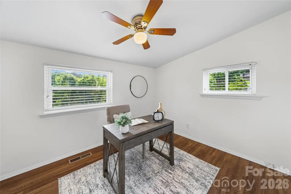 4220 Firwood Lane Charlotte NC 28209