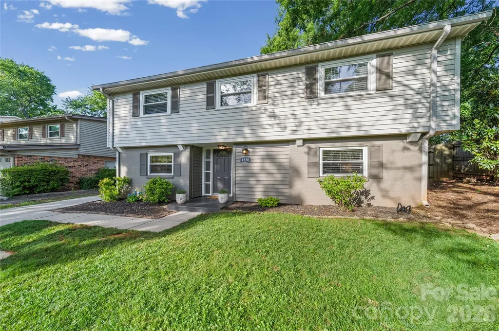 4220 Firwood Lane Charlotte NC 28209