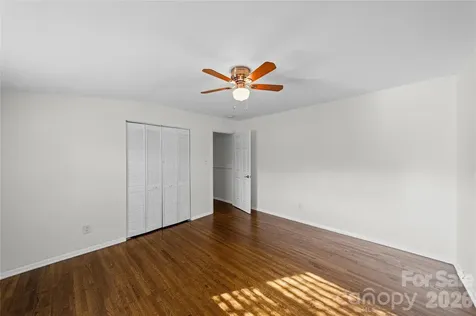 4220 Firwood Lane Charlotte NC 28209