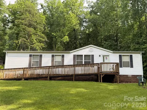 5493 Harris Farm Road Hickory NC 28602