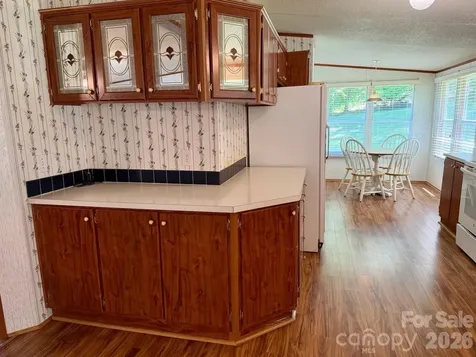 5493 Harris Farm Road Hickory NC 28602