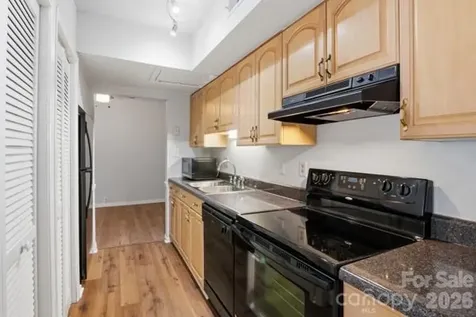 7031 Stonington Lane Charlotte NC 28227