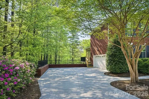 9220 Holly Hill Farm Road Charlotte NC 28277