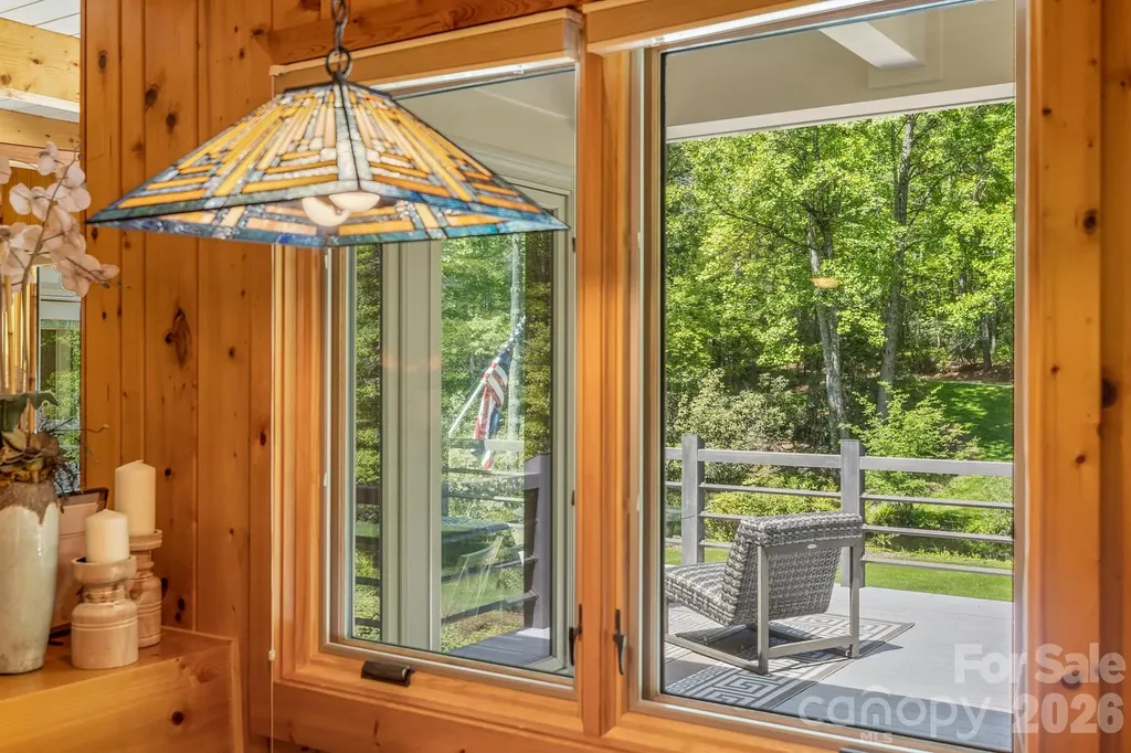 1213 Bull Pen Road Cashiers NC 28717