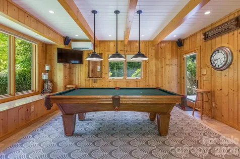 1213 Bull Pen Road Cashiers NC 28717