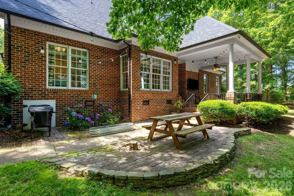 3146 Beaver Dam Drive Monroe NC 28110