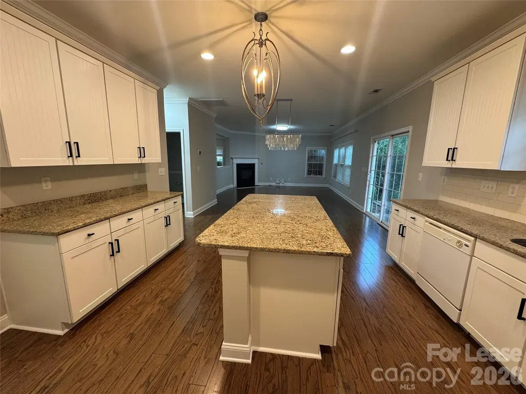 10921 Rousay Road Charlotte NC 28278