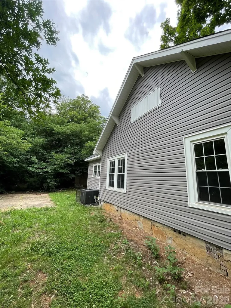 217 E Horah Street Salisbury NC 28144