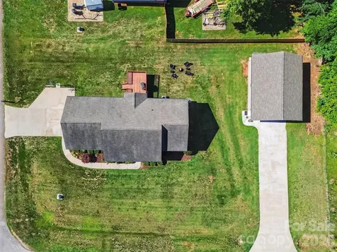 2720 Hill Top Drive Salisbury NC 28147