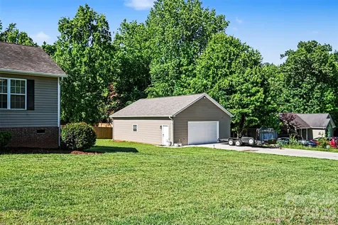 2720 Hill Top Drive Salisbury NC 28147